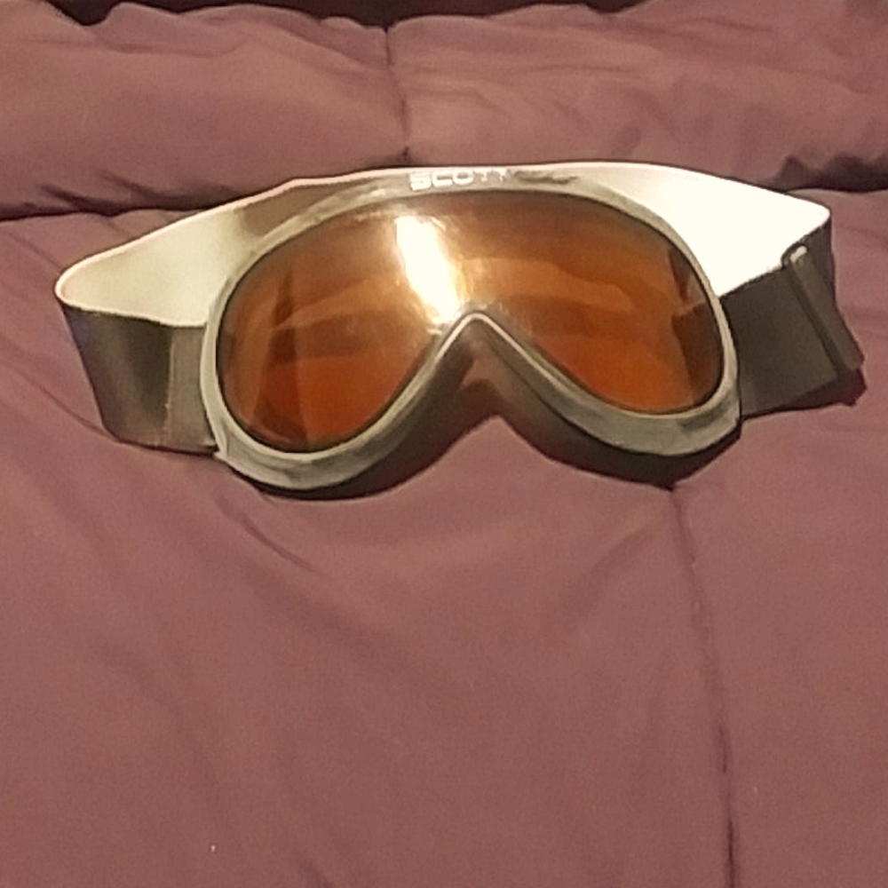 Ski, Snowboarding Snowmobiling goggles